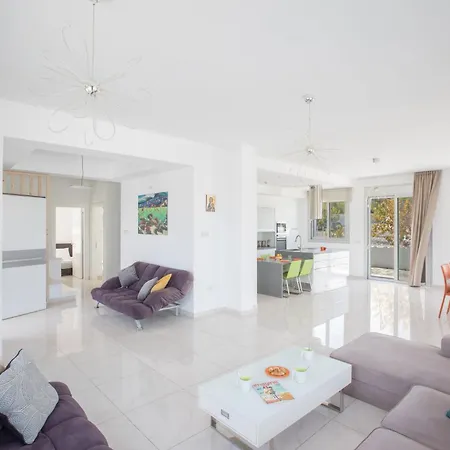 5 Schlafzimmer Privater Pool In Zentrum *